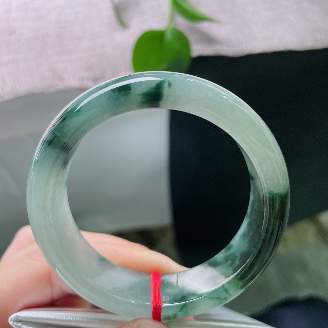 58.9/15.8/7.8，飘花正圈，宽版轮胎镯，别致，独具特色，水墨意境，无裂，ss53892a