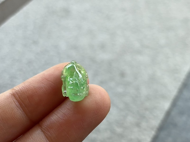 绿貔貅 尺寸13.2×8×5