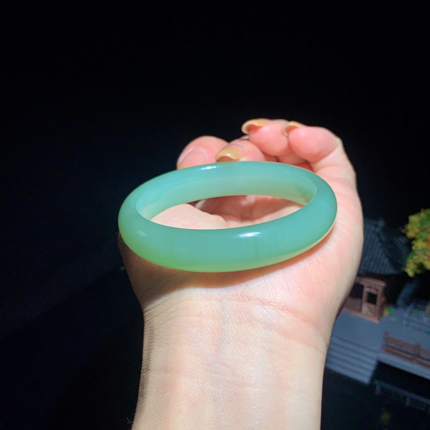 珍藏品，和田玉碧玉53圈冰底粉青起荧光碧玉手镯！玉质细腻油润 底色纯净 无裂无杂 脂粉好，品质高。