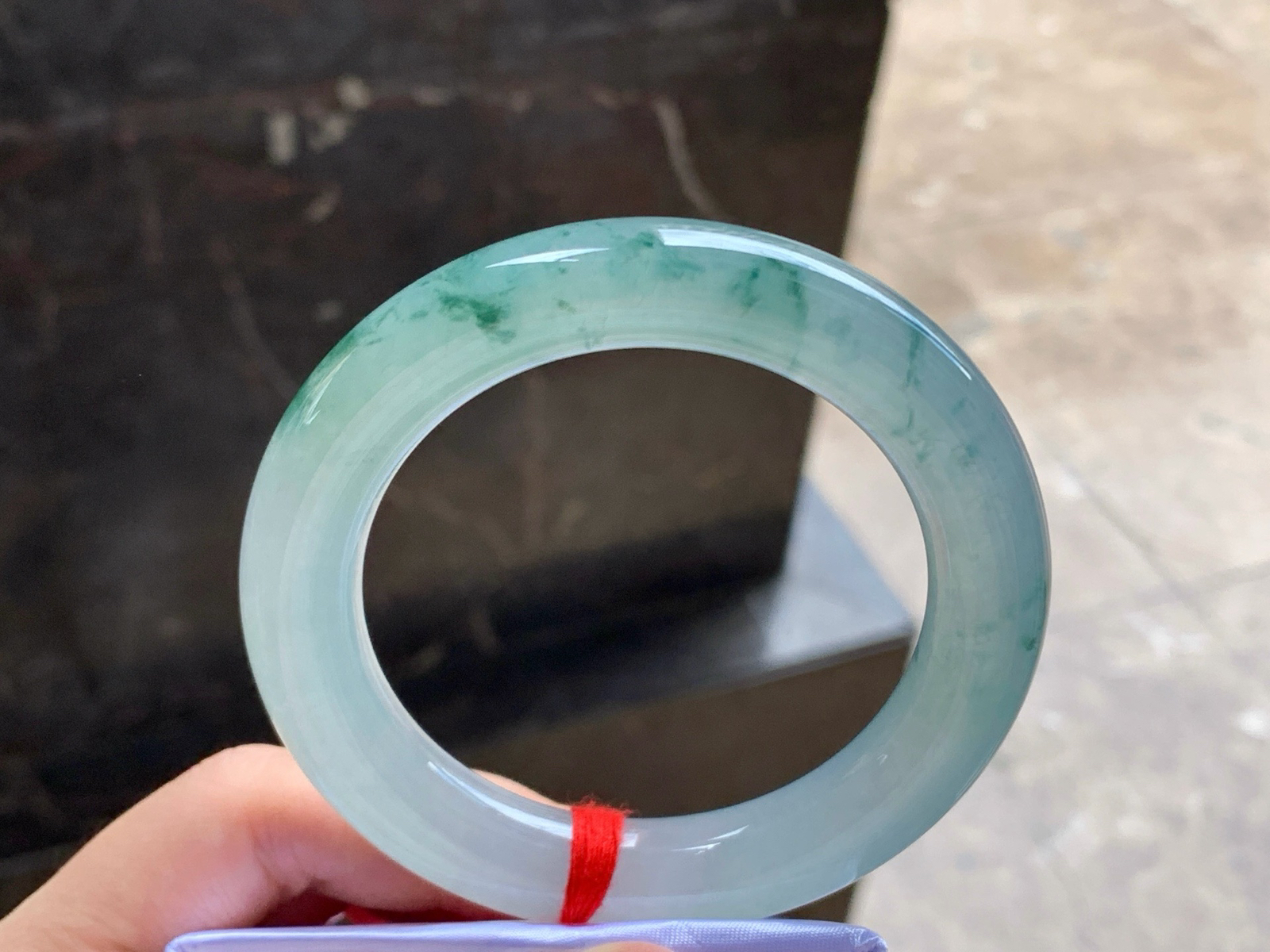 57-12
蓝花圆条手镯^_^种水好