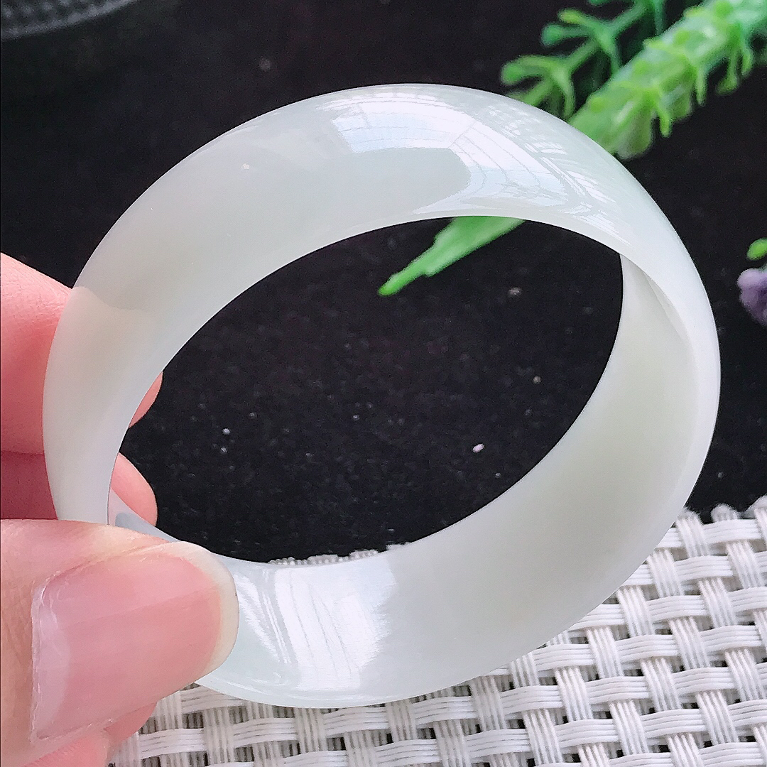 实拍A货翡翠49.5/17.8/4小圈口童镯秀气温润轮胎手镯玉手镯女款平安镯