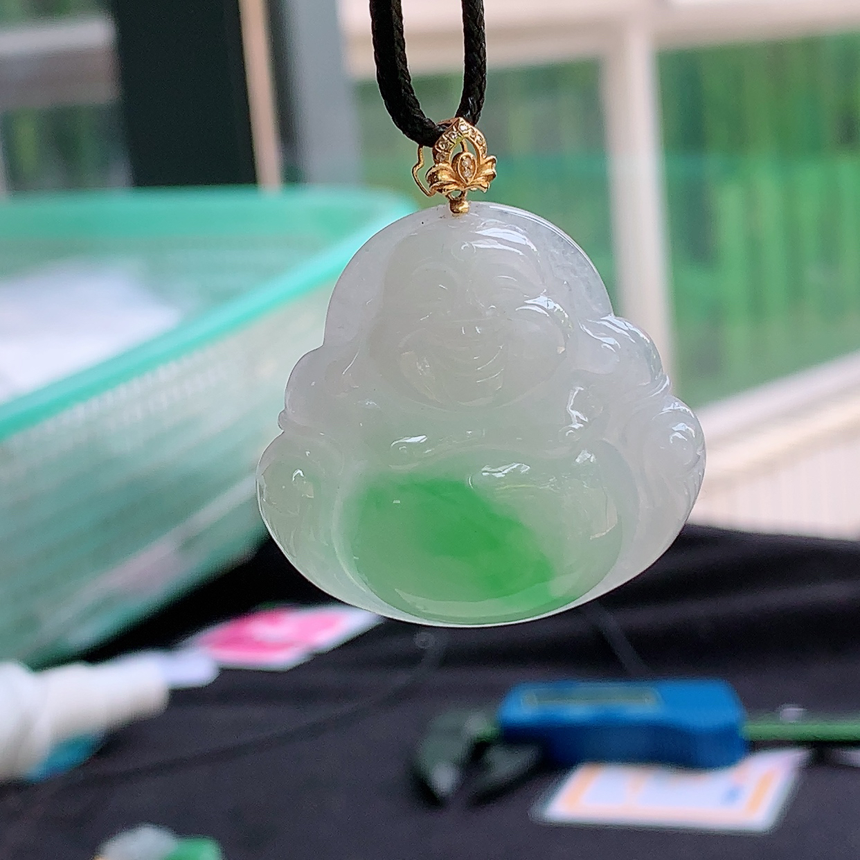 zz3实拍35.2*36.6*7.8天然缅甸翡翠飘绿大佛公吊坠 18k金扣