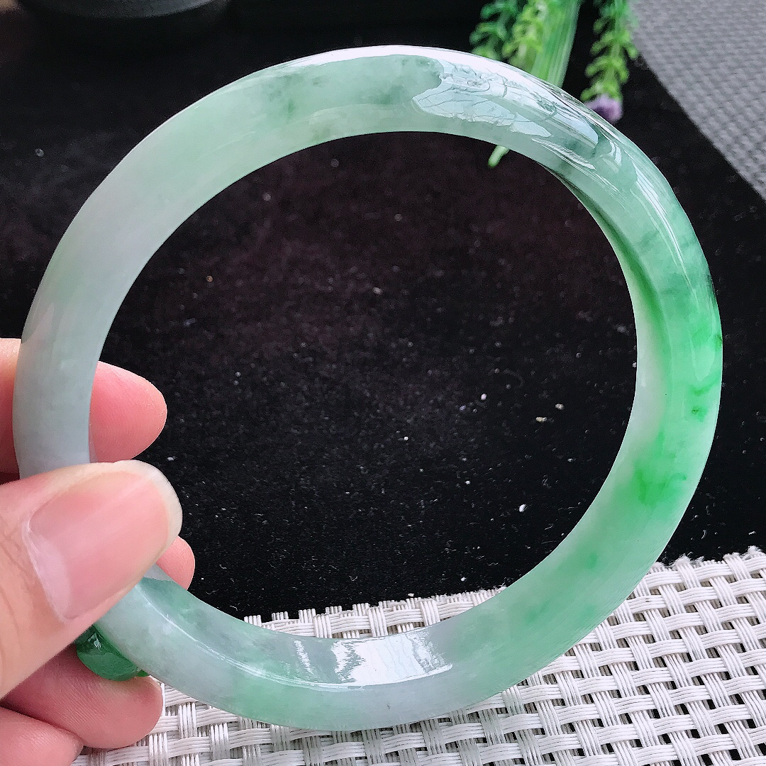 实拍A货翡翠72.5/12.5/8.5超大圈口臂镯精美冰润辣阳绿手镯女款平安镯臂镯