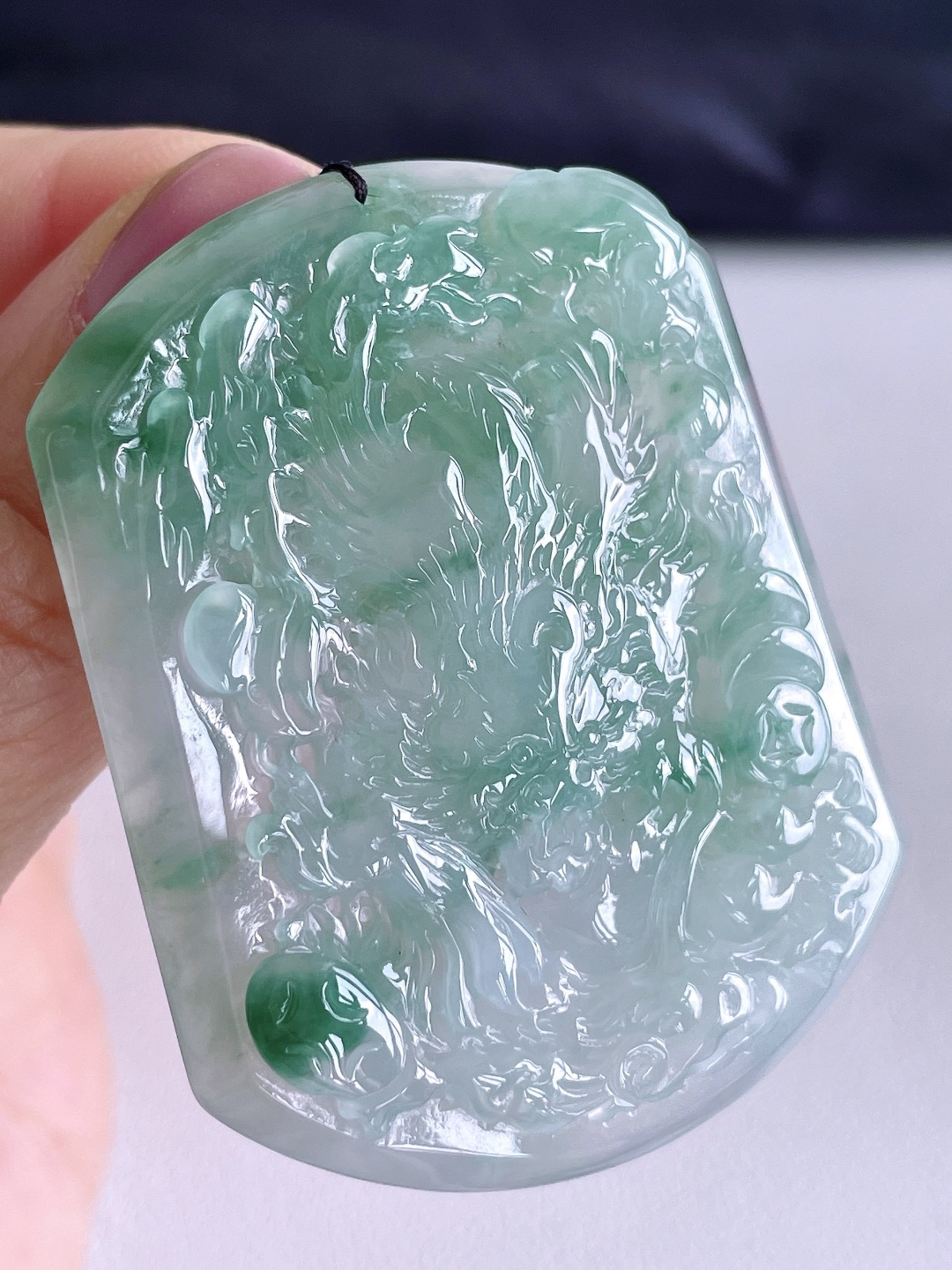 糯冰飘花龙牌大龙牌吊坠 缅料 无裂 性比高 尺寸53.8-42.8-6 重量29克