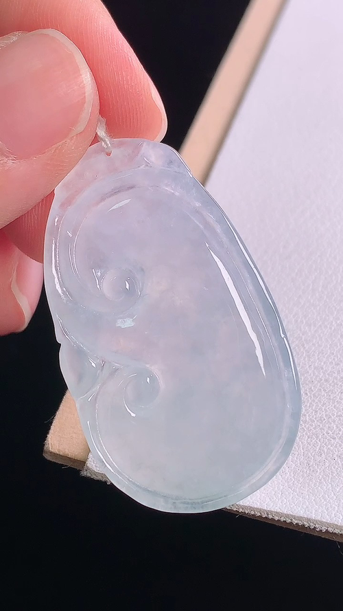 ️冰种如意，无裂，尺寸:40.7-23.7-4.7mm 23