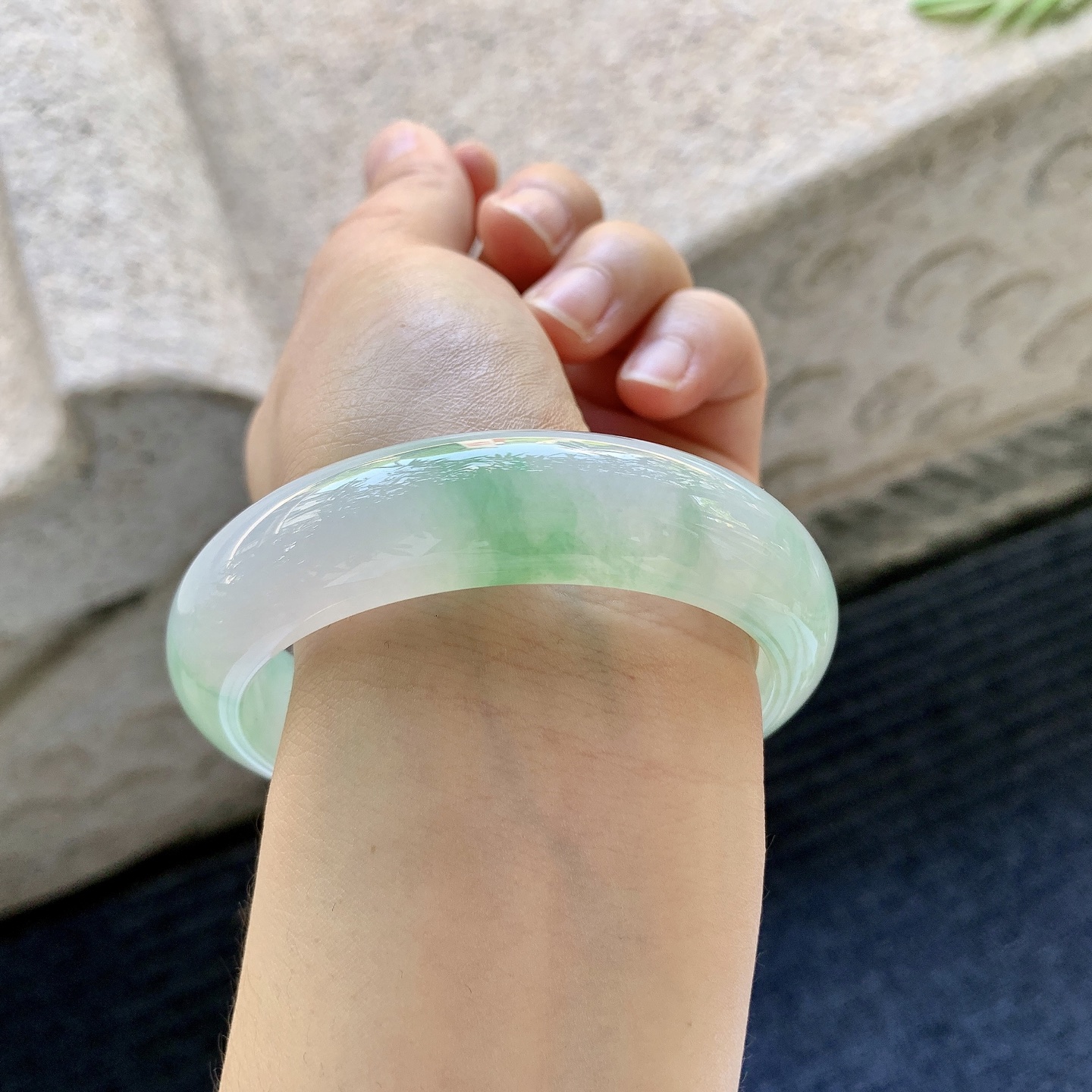正圈57 58 糯冰椿彩，水润，种老，细腻，打灯有棉线