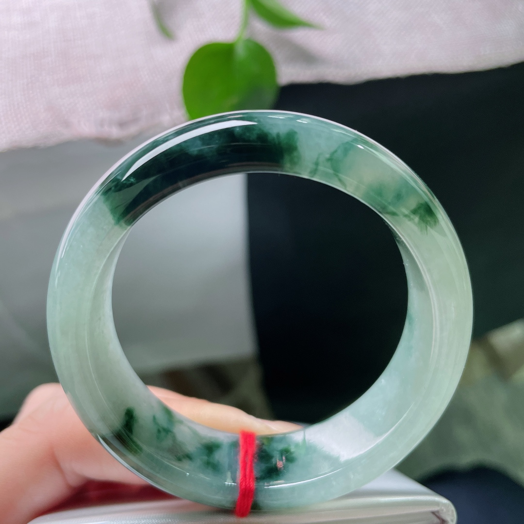 58.9/15.8/7.8，飘花正圈，宽版轮胎镯，别致，独具特色，水墨意境，无裂，ss53892a