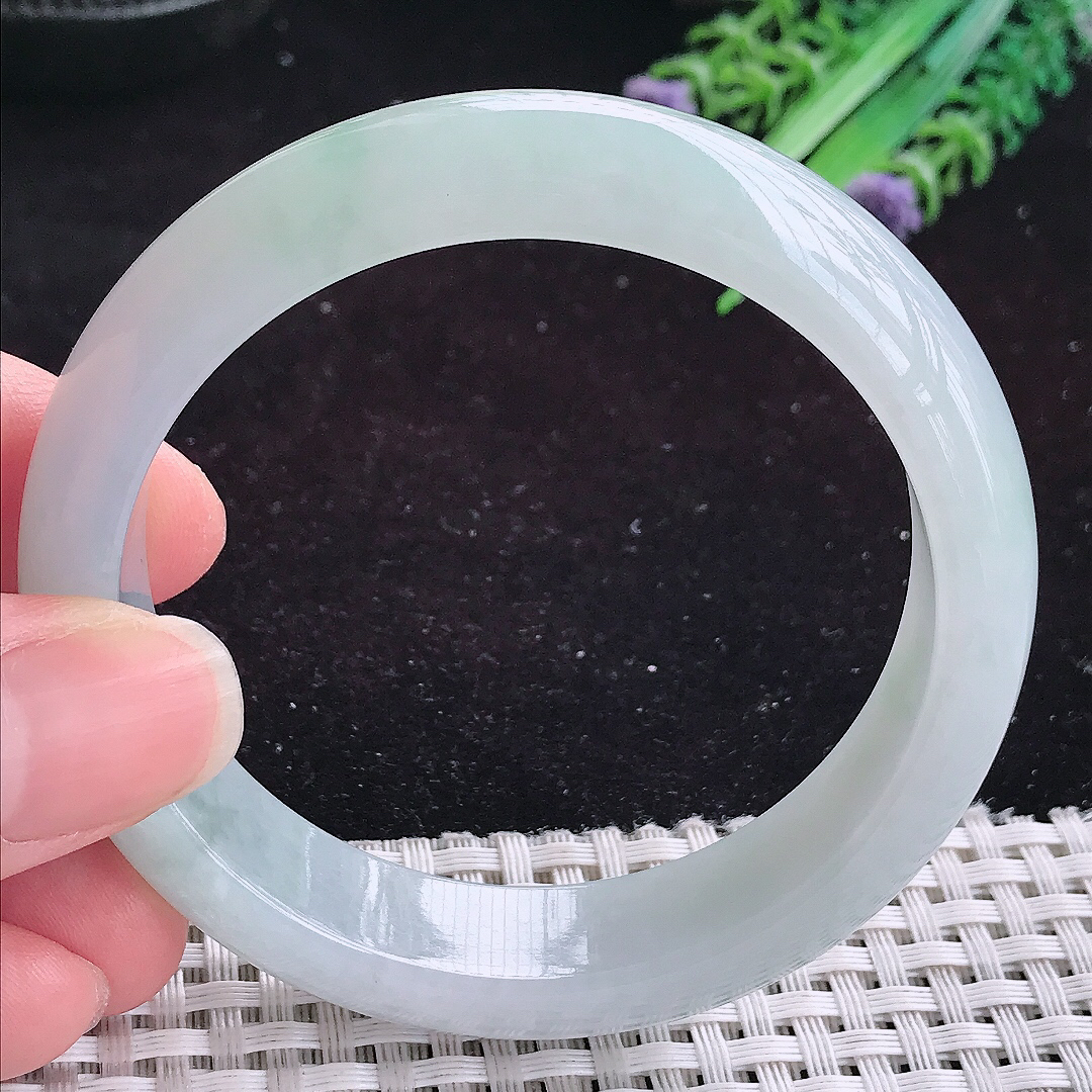 实拍A货翡翠56.5/14.6/8.3老坑冰润起胶飘花手镯玉手镯女款平安镯