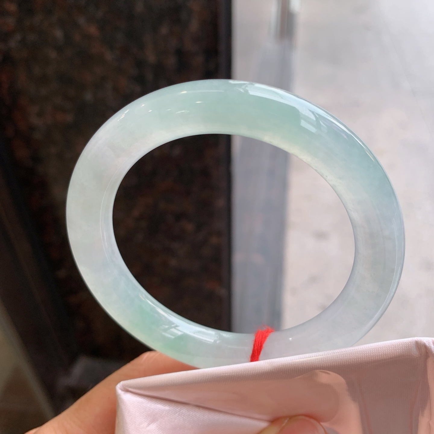 圆条冰飘绿 无裂 尺寸：56.5/10.5/10 冰润