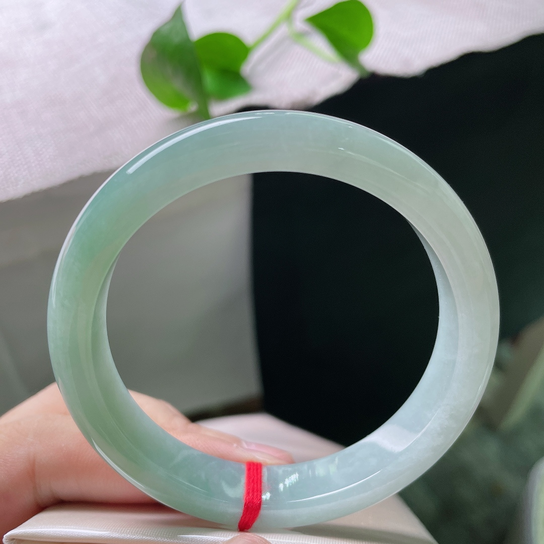 57.3/11.6/7.9，淡绿底正圈，颜色清爽，淡雅倾心，甜美，显白，侧纹，ss54429a