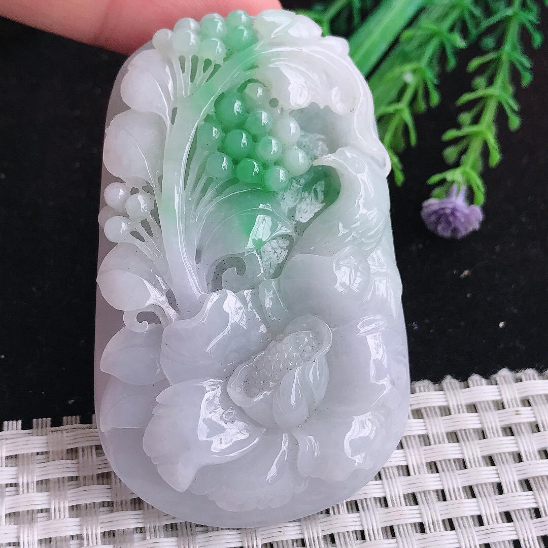 实拍A货翡翠69/43/12.6老坑冰润起胶飘绿花开富贵吊坠翡翠玉牌喜上眉梢
