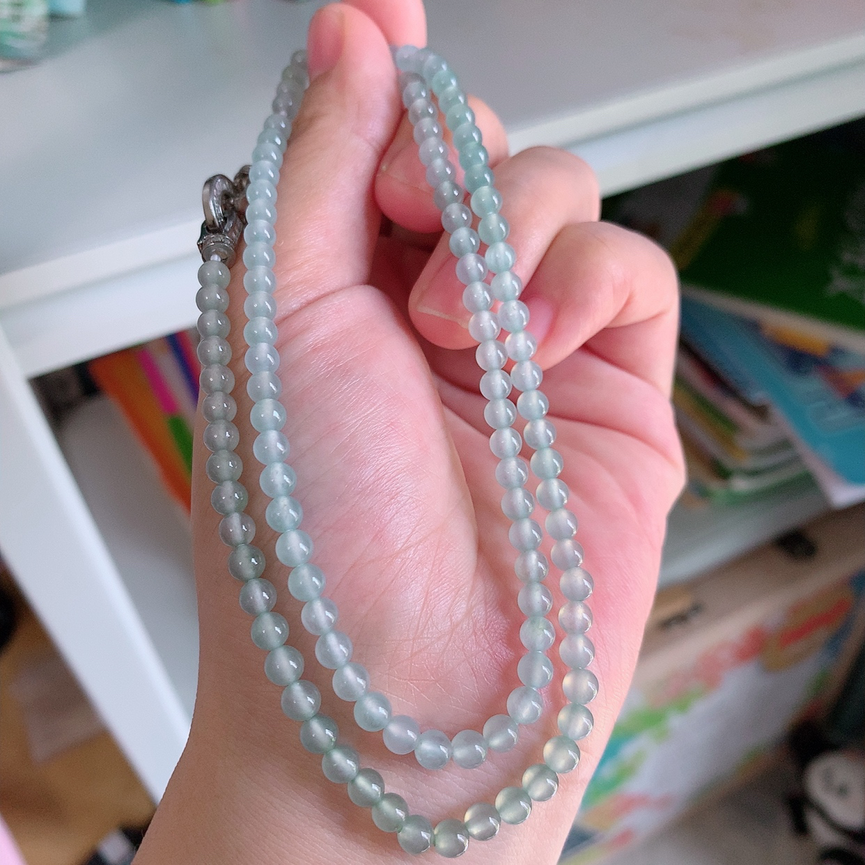 自然光实拍，冰种翡翠圆珠项链  翡翠珠链 （装饰扣）玉质细腻  冰清玉润  颜色漂亮  #20.95取一尺寸4mm