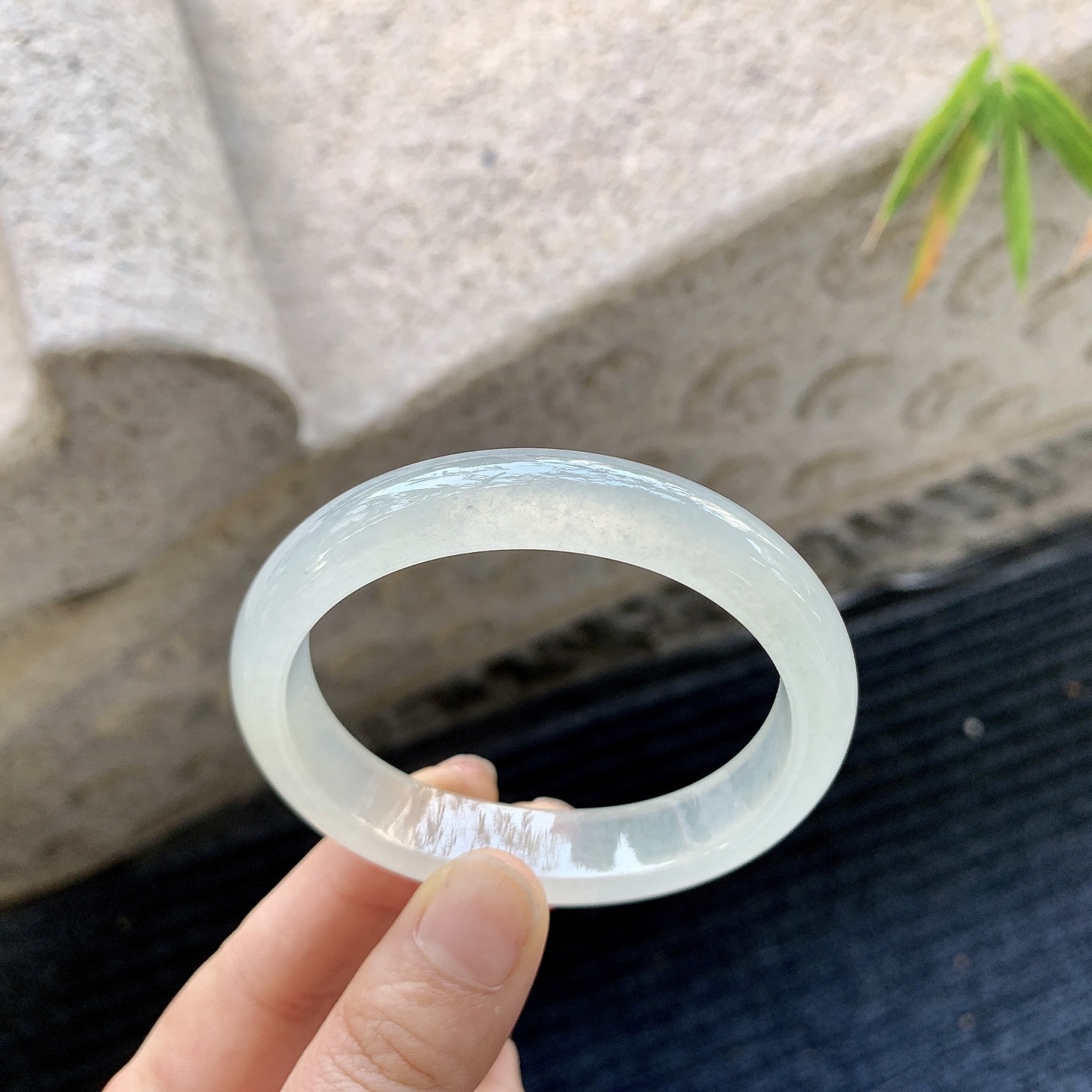 冰糖雪梨，清透，水润，种老，细腻，打灯有棉线