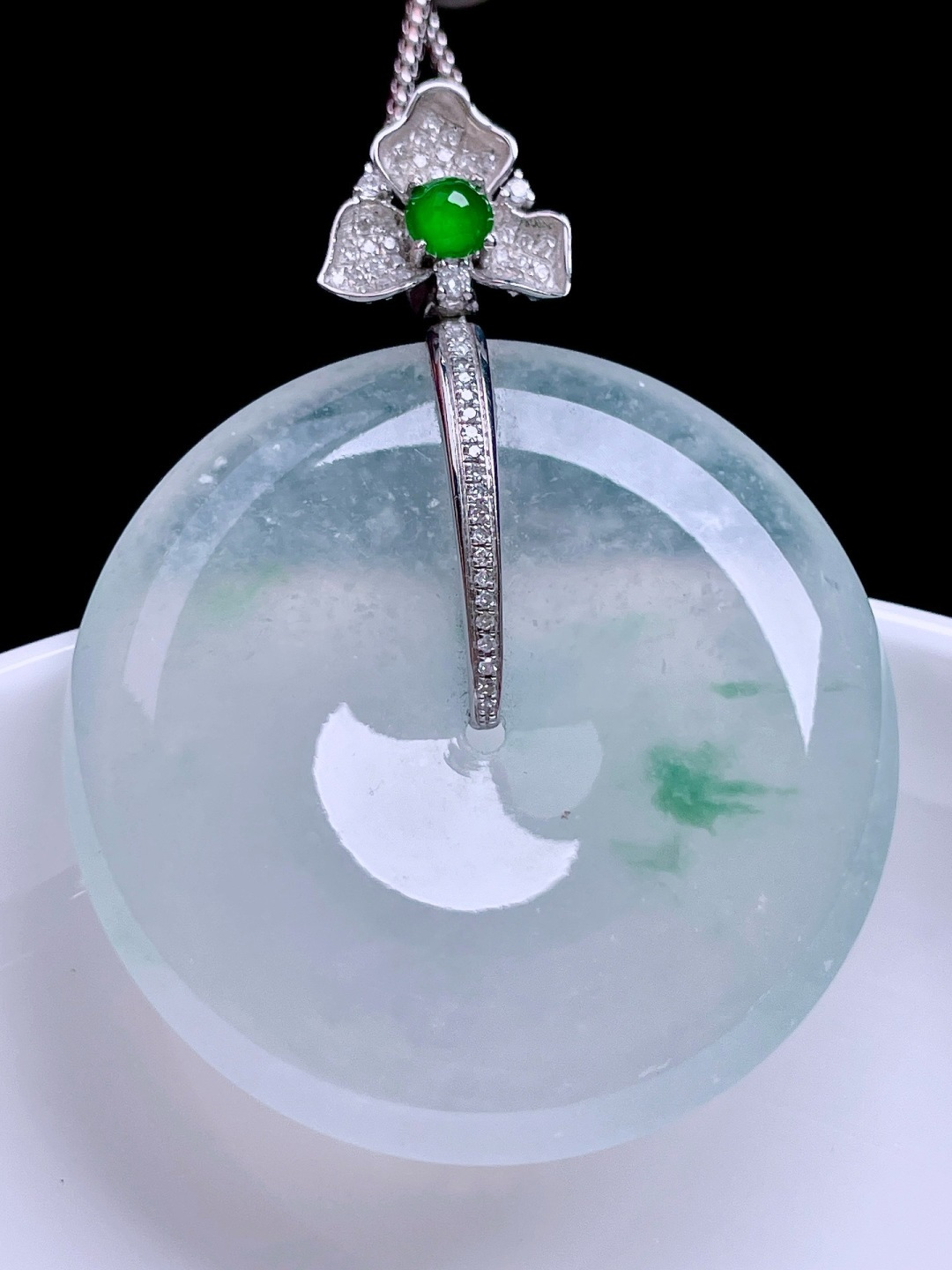 ️ 冰种飘花平安扣 飘花灵动，种老水润，18k金镶嵌 整体：46.8 裸石：35.8/6.3