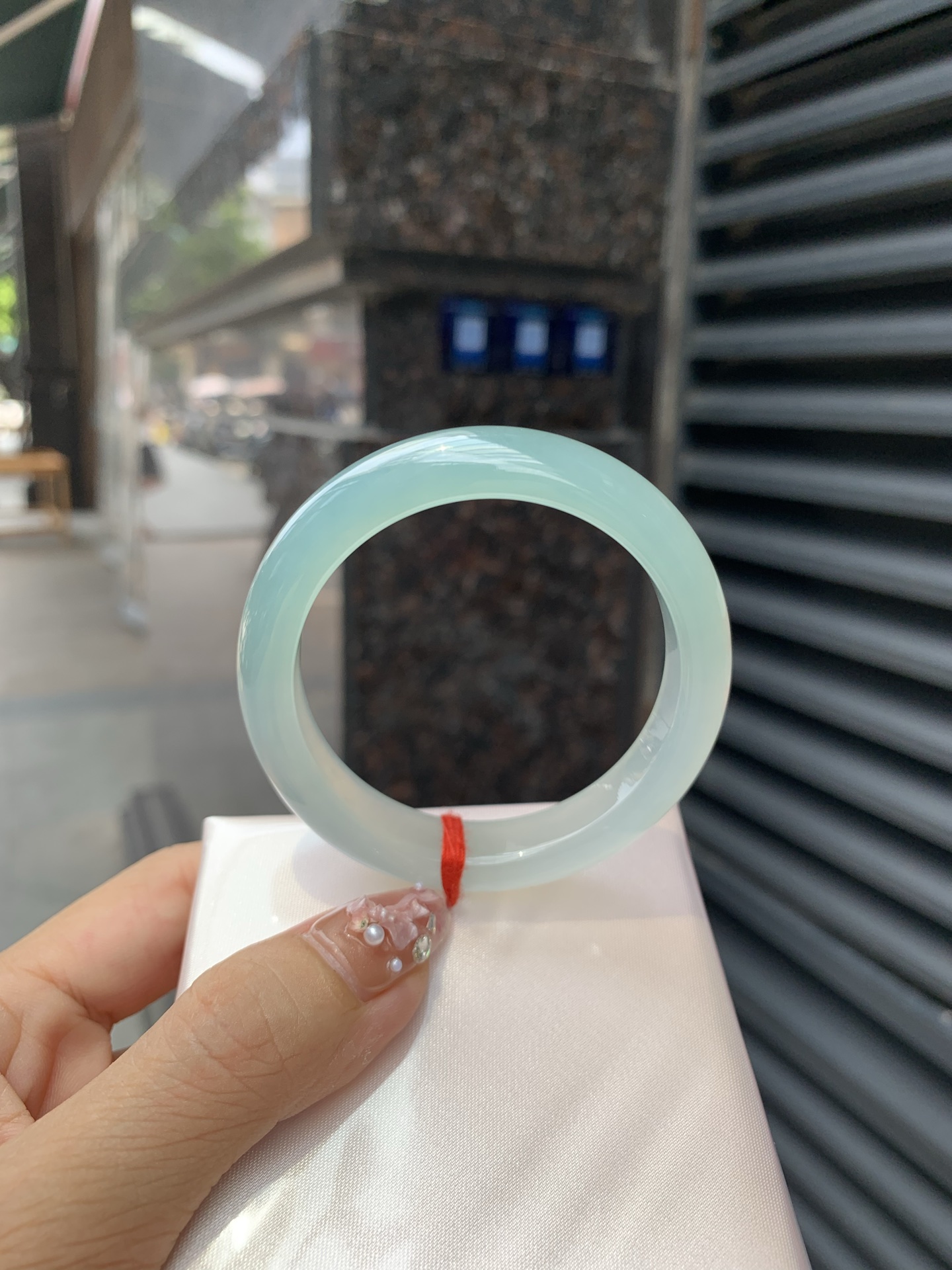 半山水正圈 50.1-7.6-10.8 0605-N902 打灯棉絮，细纹，底妆冰润细腻，半山半水天然意境，上手不挑皮，自带清冷感，低调不张扬，越看越有味道