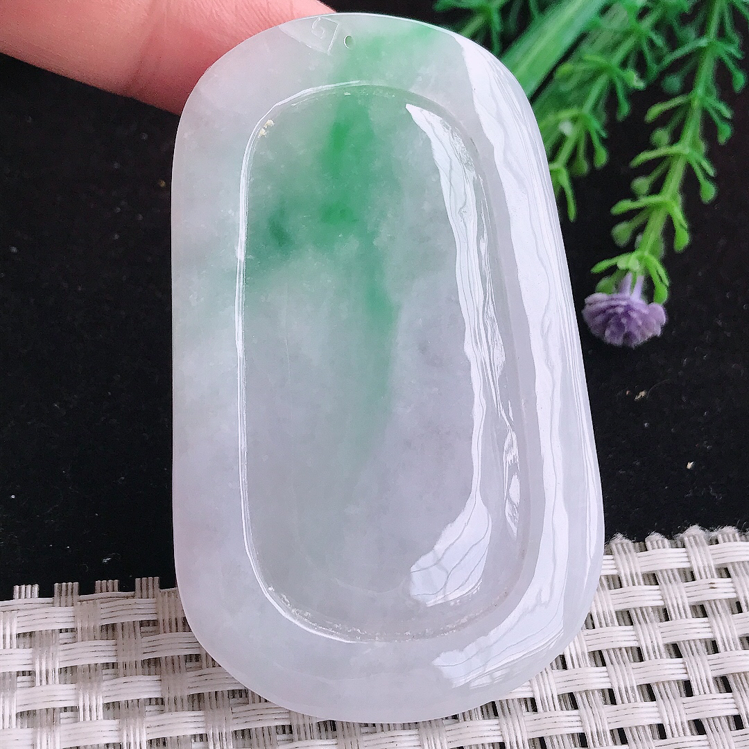实拍A货翡翠69/43/12.6老坑冰润起胶飘绿花开富贵吊坠翡翠玉牌喜上眉梢