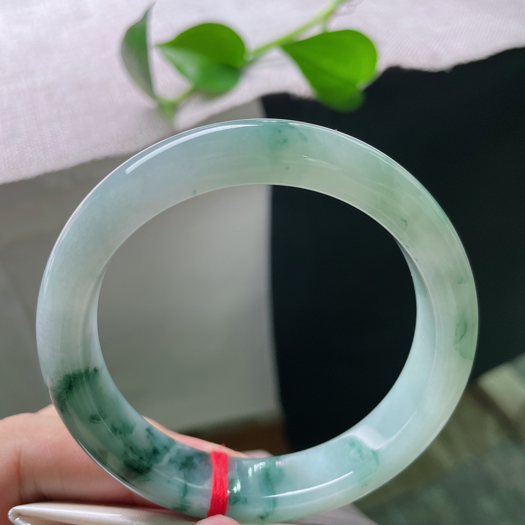 57.4/12.3/8.7飘花正圈，花飞花谢花满天，种老，料子清润，细腻，里圈侧纹，ss54440a