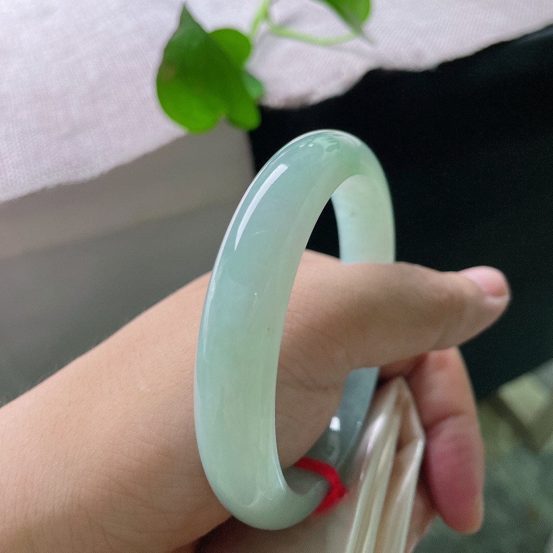 59.1/12.2/7.3，葡萄肉正圈，果绿，甜美可人，减龄显气质，美人痣，无裂，ss53957a