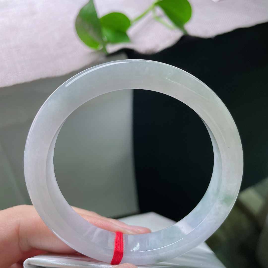 57.7/11.4/8.2飘花正圈，水润细腻繁花似锦觅安宁，贵气，温柔大方，无裂，ss54286a