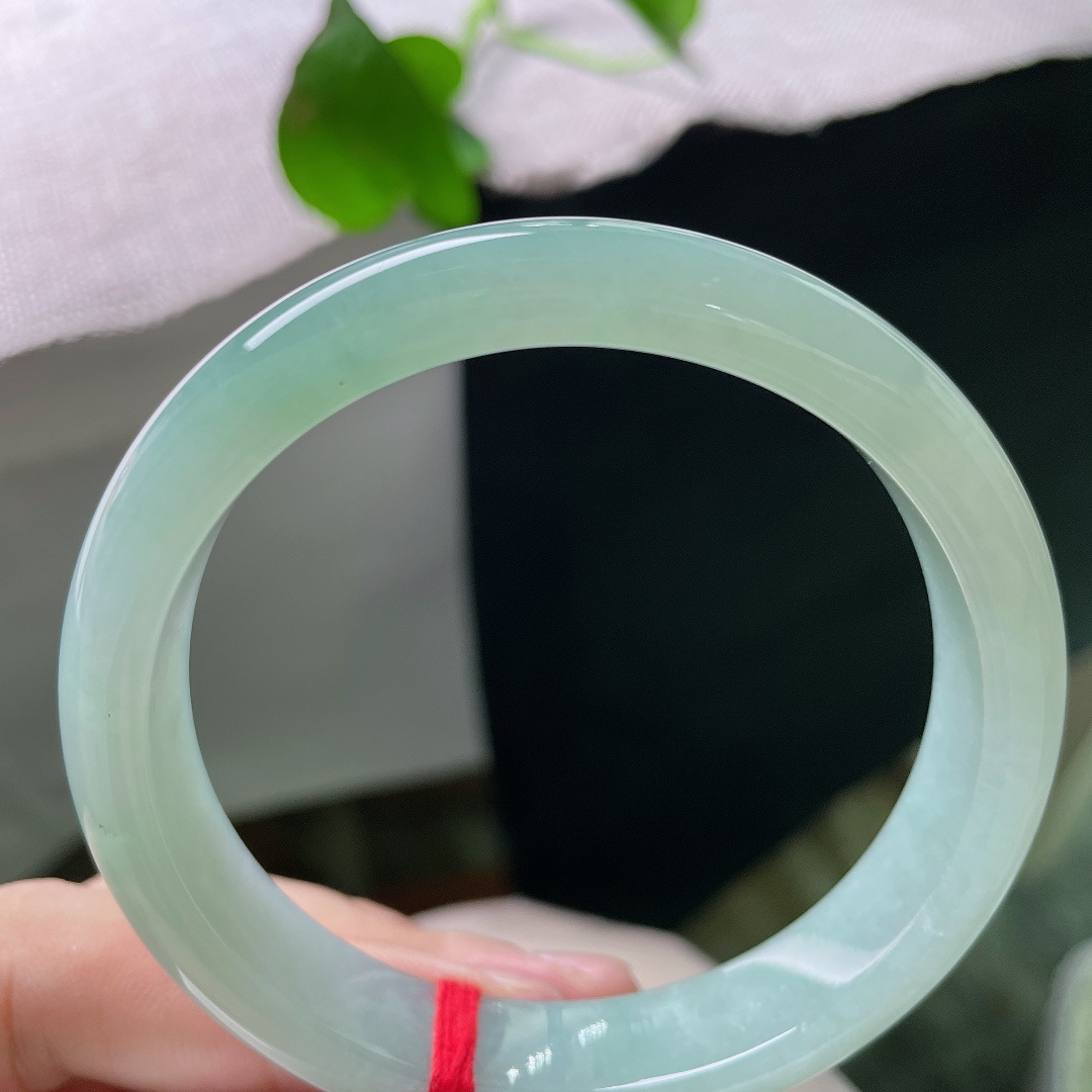 59.1/12.2/7.3，葡萄肉正圈，果绿，甜美可人，减龄显气质，美人痣，无裂，ss53957a