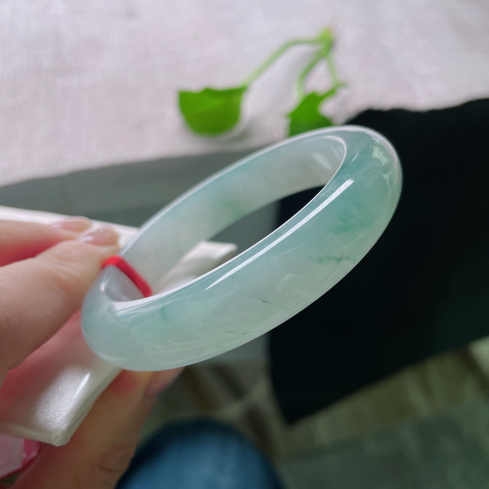 特价活动#54.9/12.5/8.4飘花正圈，蓝底，典雅贵气，有韵味，清透泛光，ss52181a..