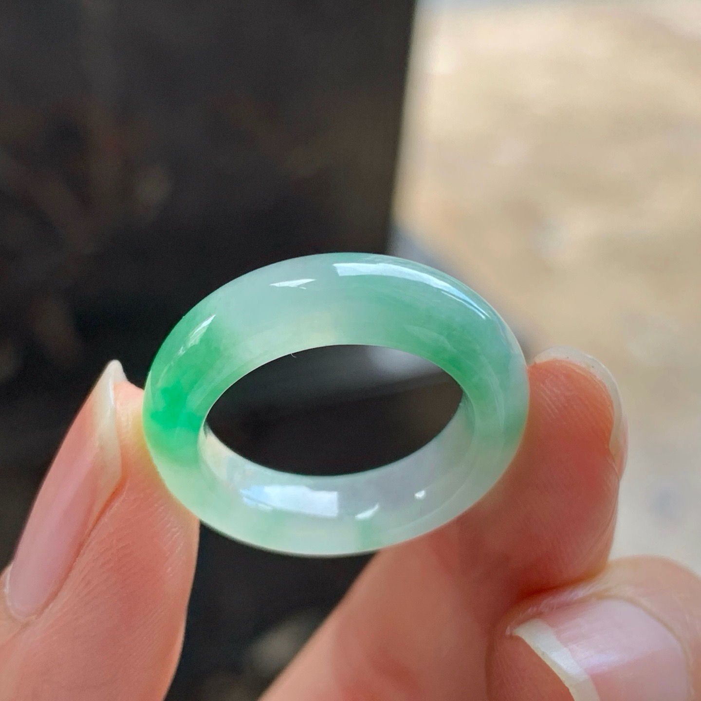 飘绿指环^_^种水足 清新