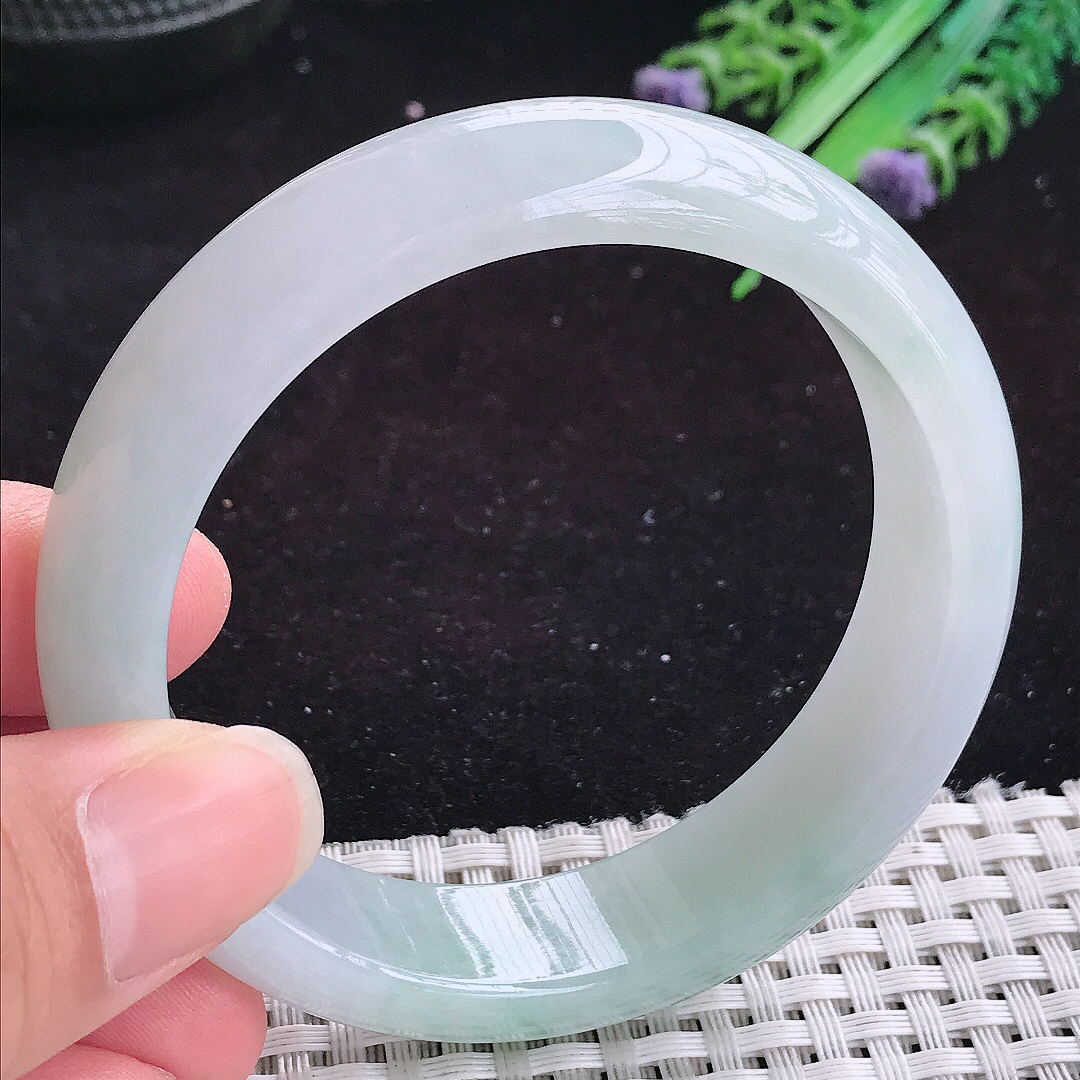 实拍A货翡翠56.5/14.6/8.3老坑冰润起胶飘花手镯玉手镯女款平安镯