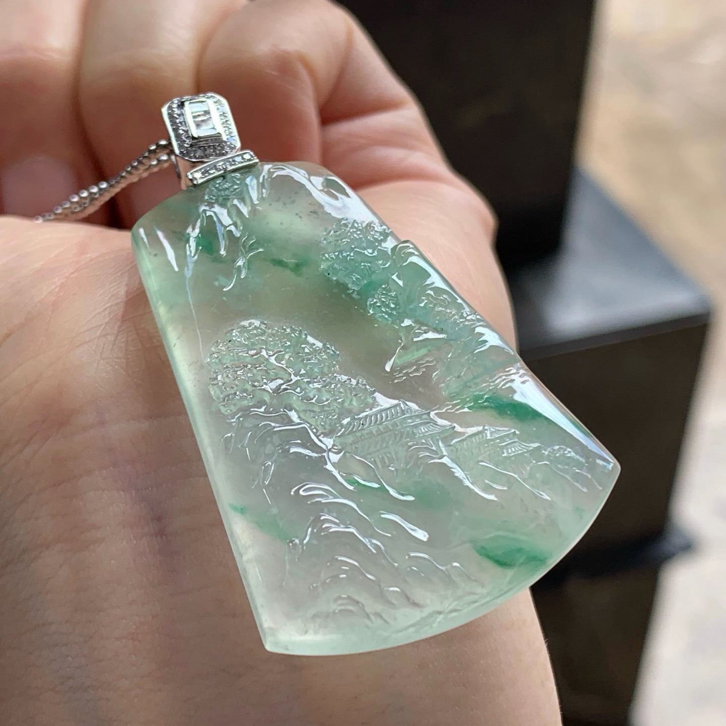 金扣绿花山水牌^_^冰透 飘花灵韵