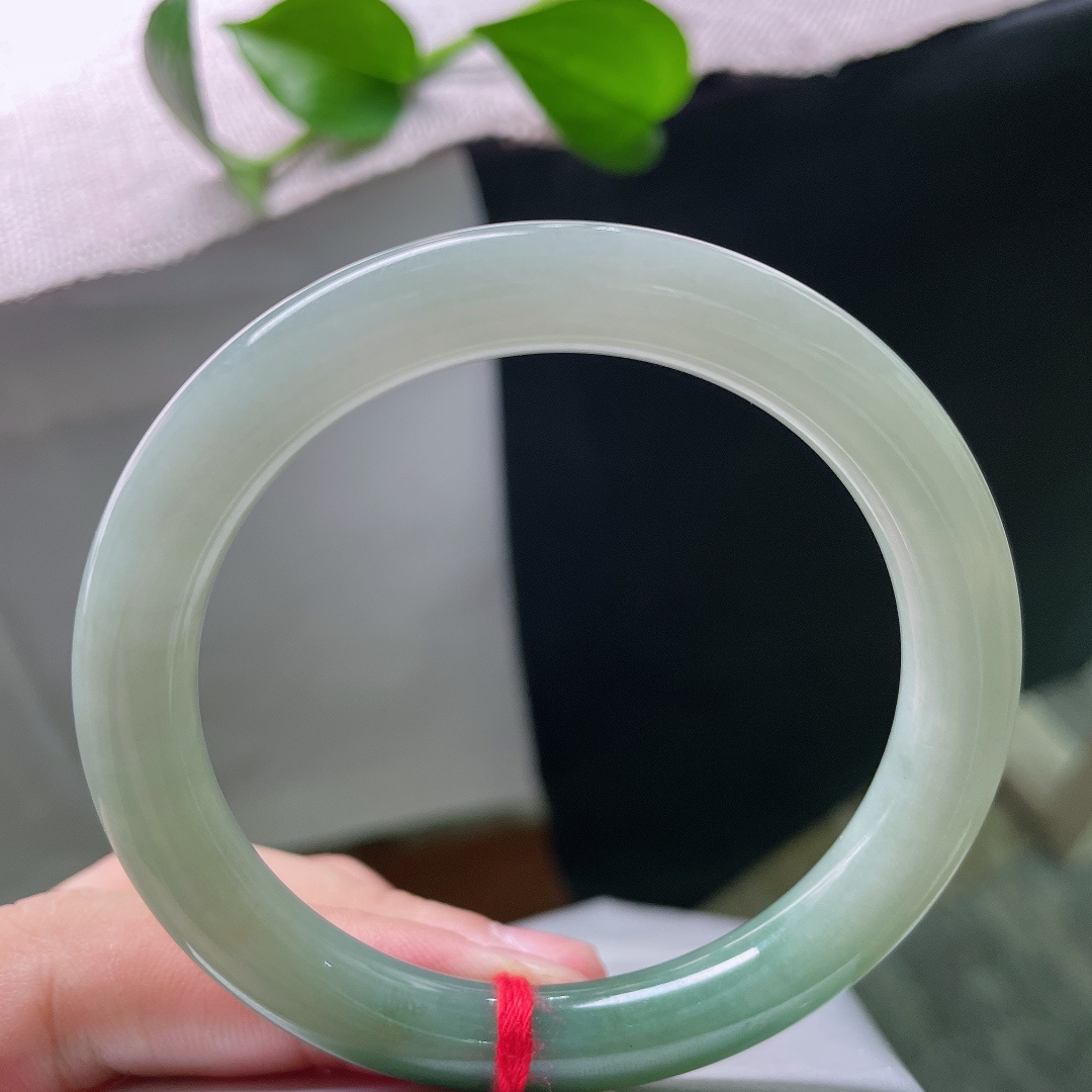 55.8/8.8，油青圆条，颜色由浅入深，渐入佳境的感觉，油性好，种老，无裂，ss54460a