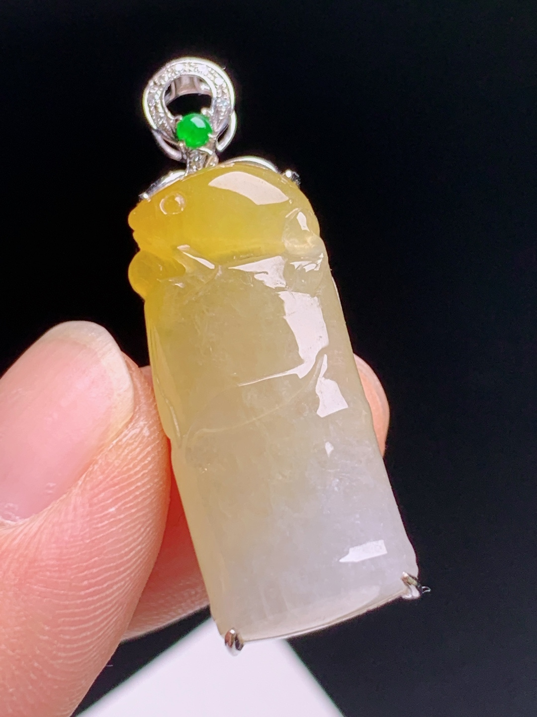 ️  黄翡竹节吊坠，俏雕金蟾色泽油润，绿蛋点缀招财高升 0602