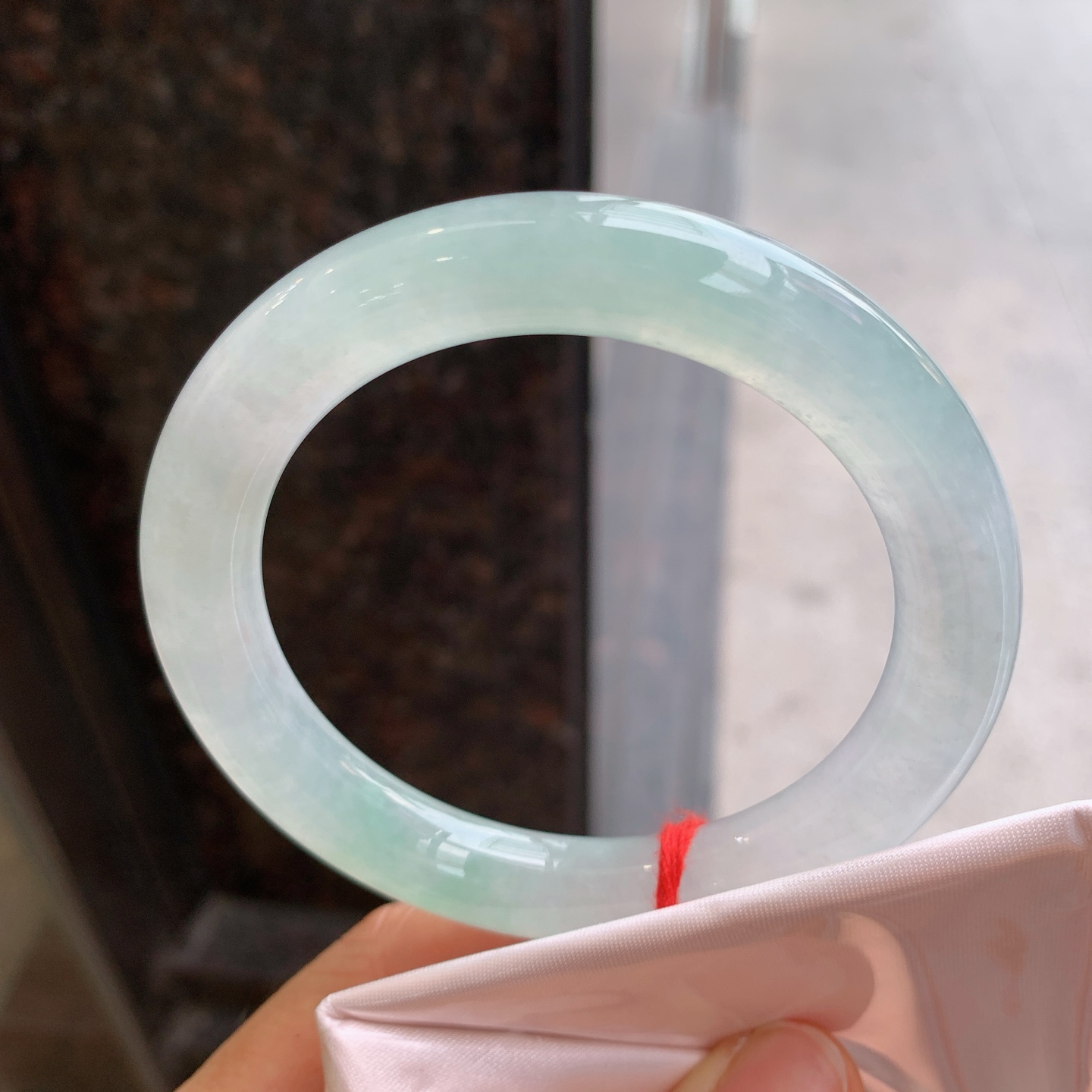 圆条冰飘绿 无裂 尺寸：56.5/10.5/10 冰润