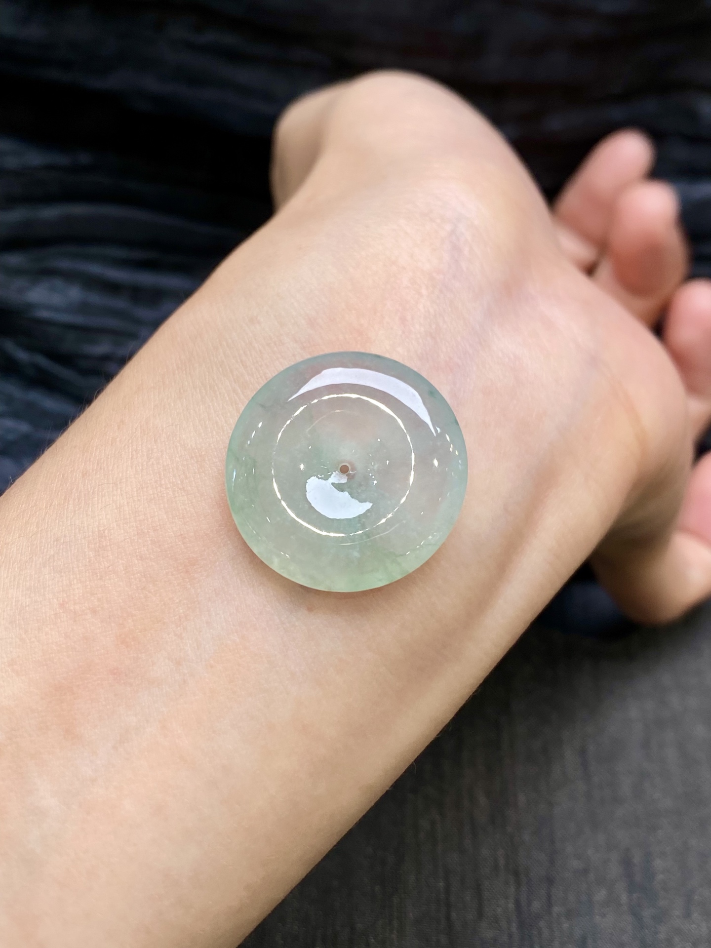 冰飘绿花平安扣吊坠 整·25.2-4.9mm