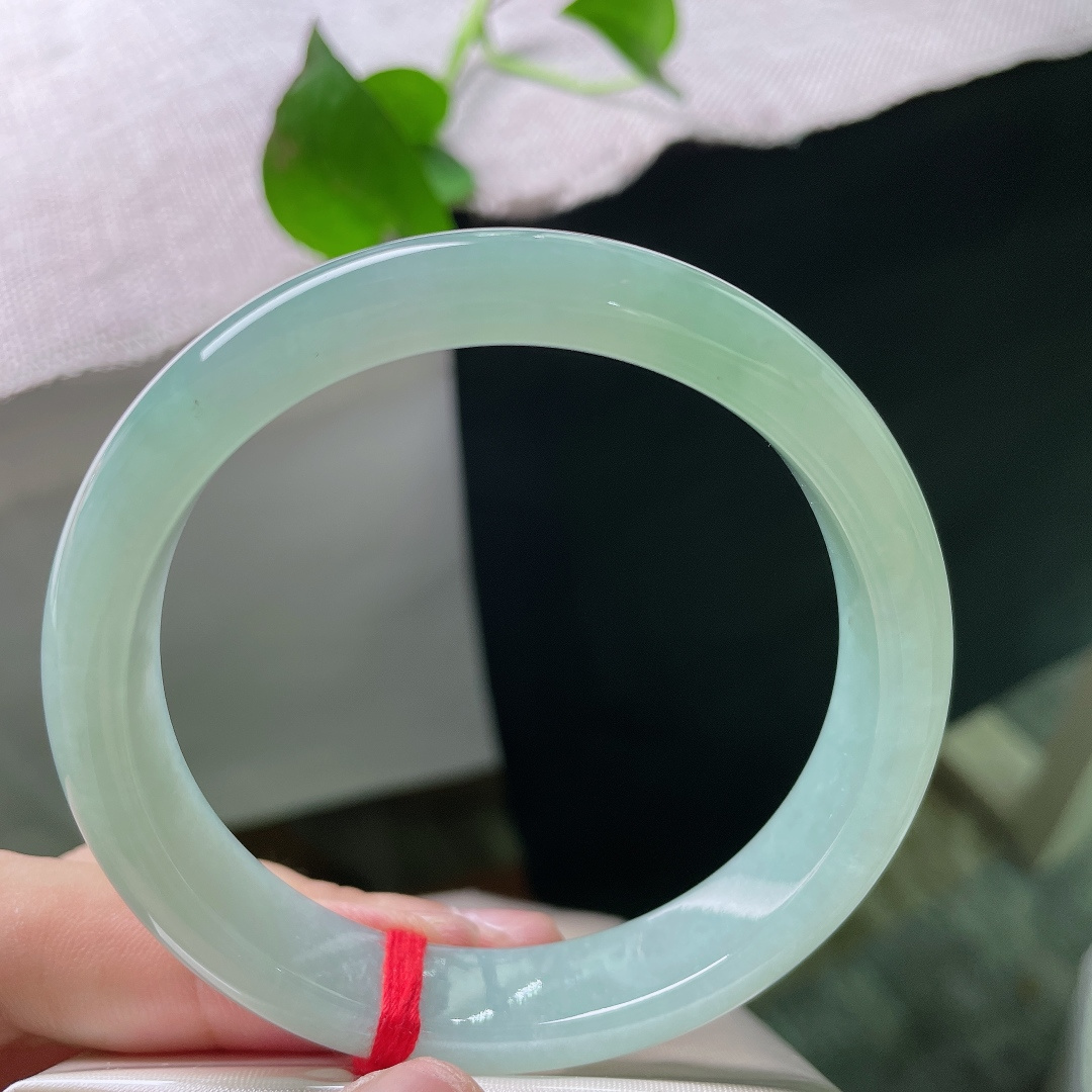 59.1/12.2/7.3，葡萄肉正圈，果绿，甜美可人，减龄显气质，美人痣，无裂，ss53957a