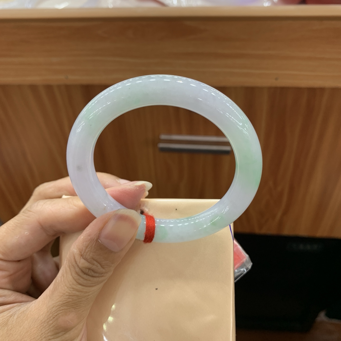 060413GX 飘花圆条翡翠手镯 52.2-10-9