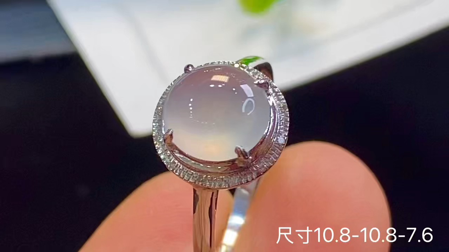 18k金+钻玻璃种蛋面戒指，无裂，10.8-10.8-7.6