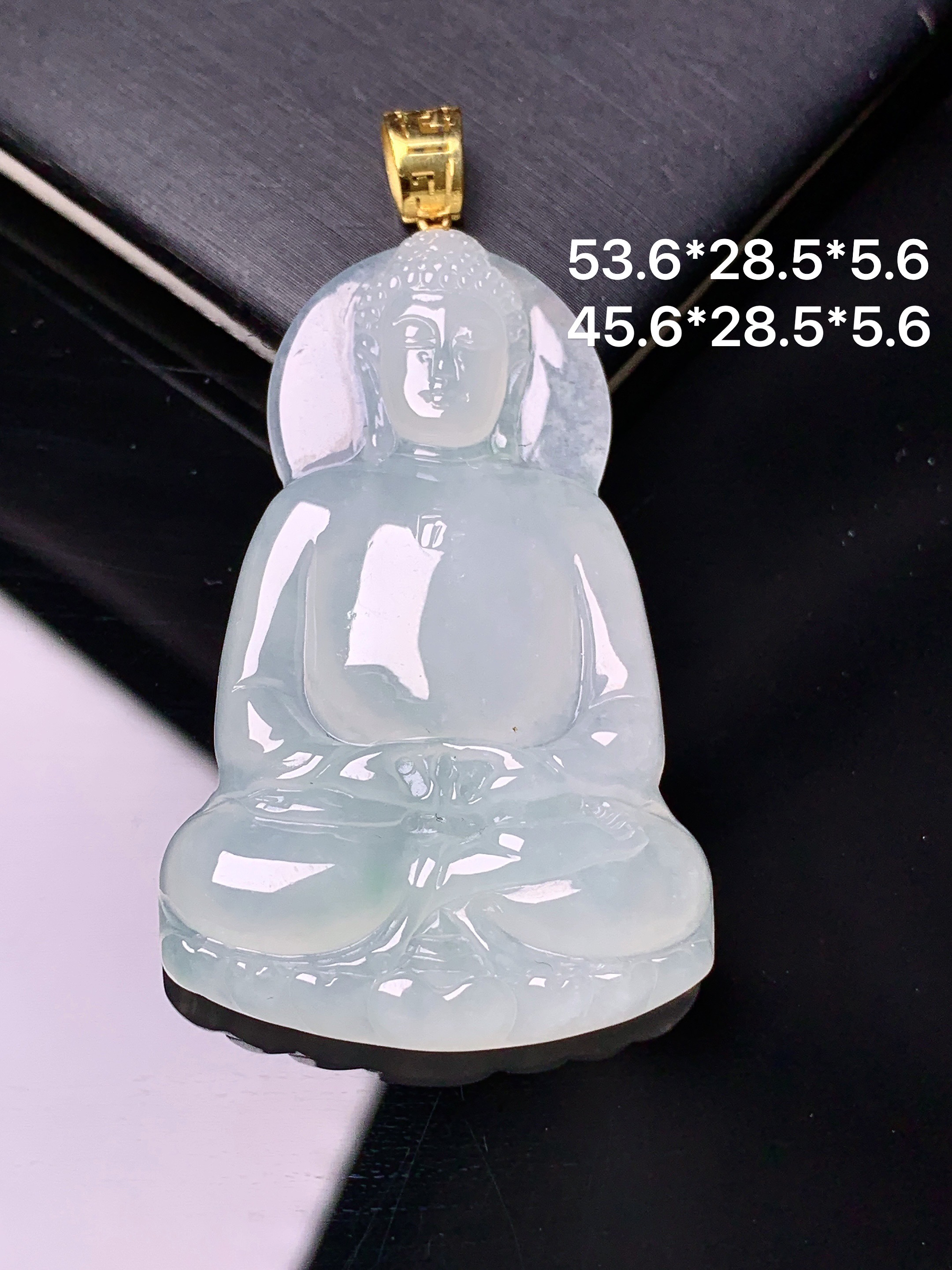 18k金镶嵌冰种观音菩萨吊坠 玉质细腻 色泽艳丽清新 整体尺寸53.6*28.5*5.6 j1