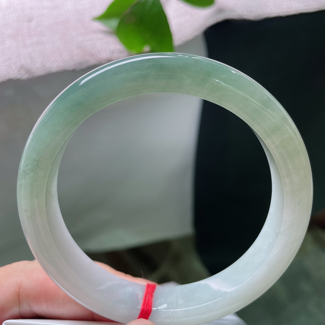 60/12/8.7，油青正圈，水头好，种老，渐变之色，大圈口，古典优雅，皮纹，ss52896a
