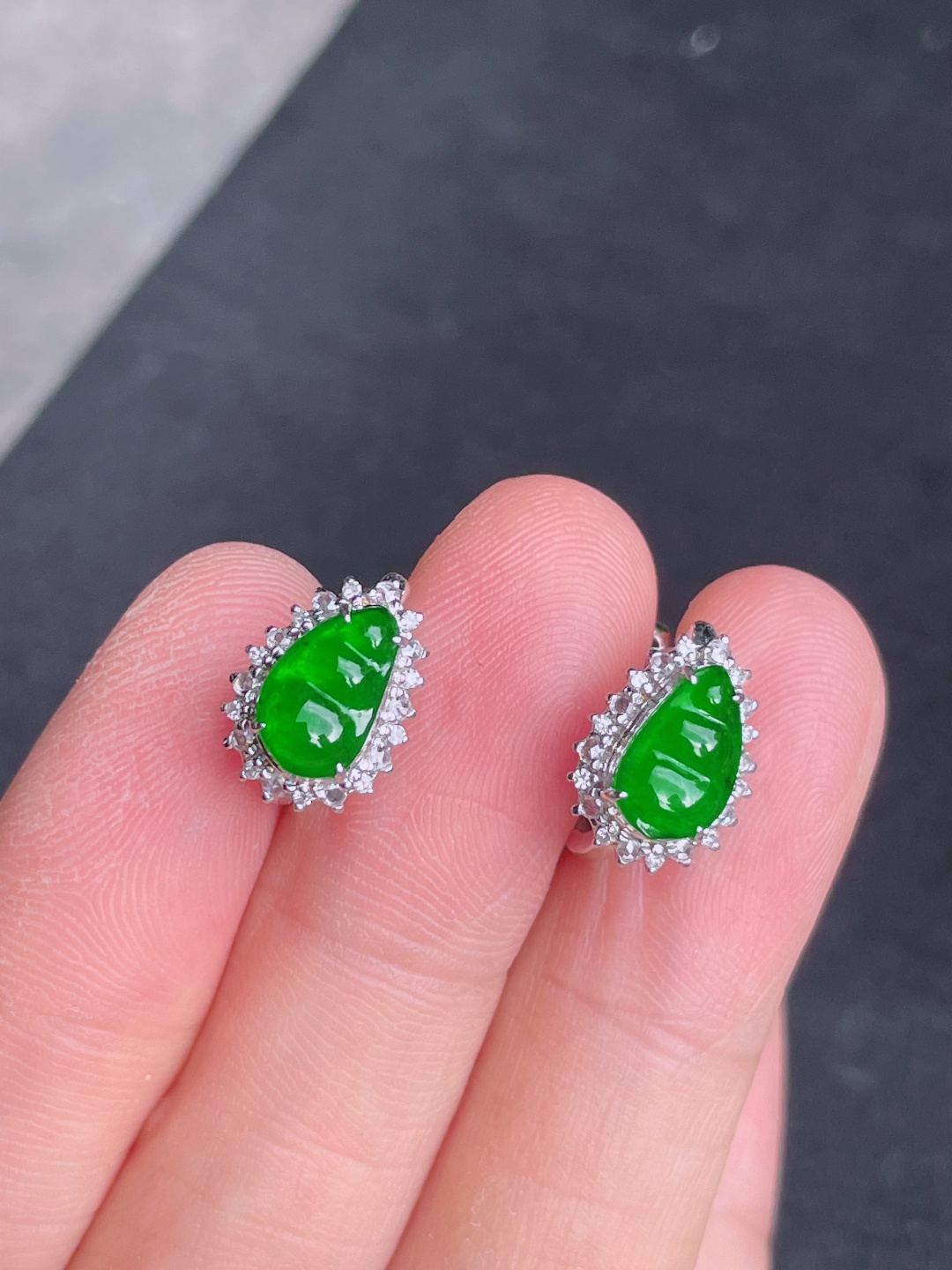 ️绿葫芦耳包 晶莹剔透，新颖时尚，无裂，9-5.5-2