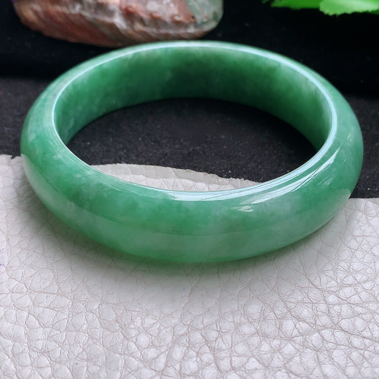 js大圈口60*15*8.2轮胎镯 缅甸翡翠a货玉手镯满绿正圈珠宝玉手环