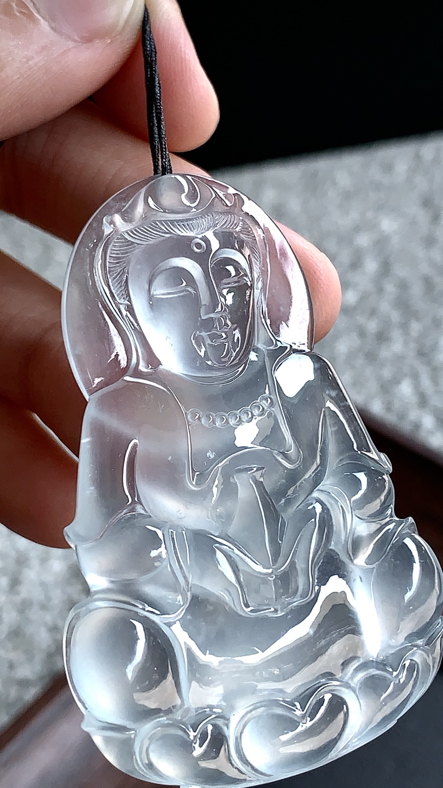 ️ 玻璃种观音，翠韵凝慈悲，法相端庄温润，自带清雅禅意 尺寸58.5×38.3×8.4