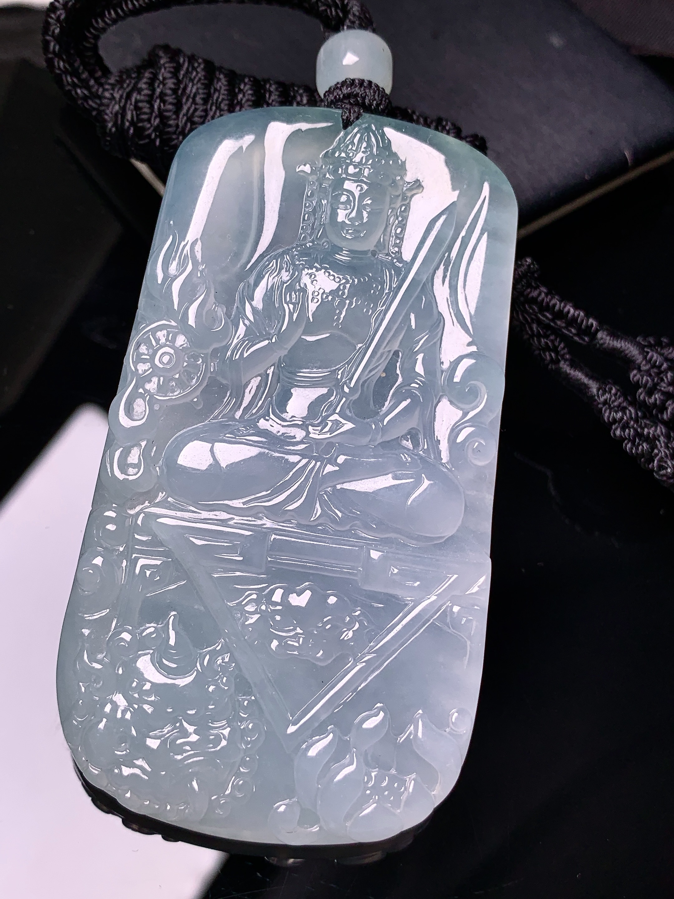 冰种文殊观音菩萨吊坠 玉质细腻 色泽艳丽清新 整体尺寸66.2*36.5*6.5 a2