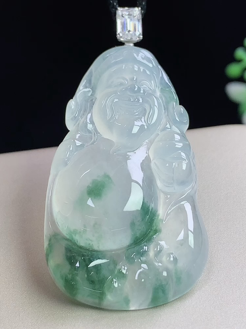 18k金镶冰飘花财神爷，无裂，尺寸42.2-24.3-5.7mm，L06cyg