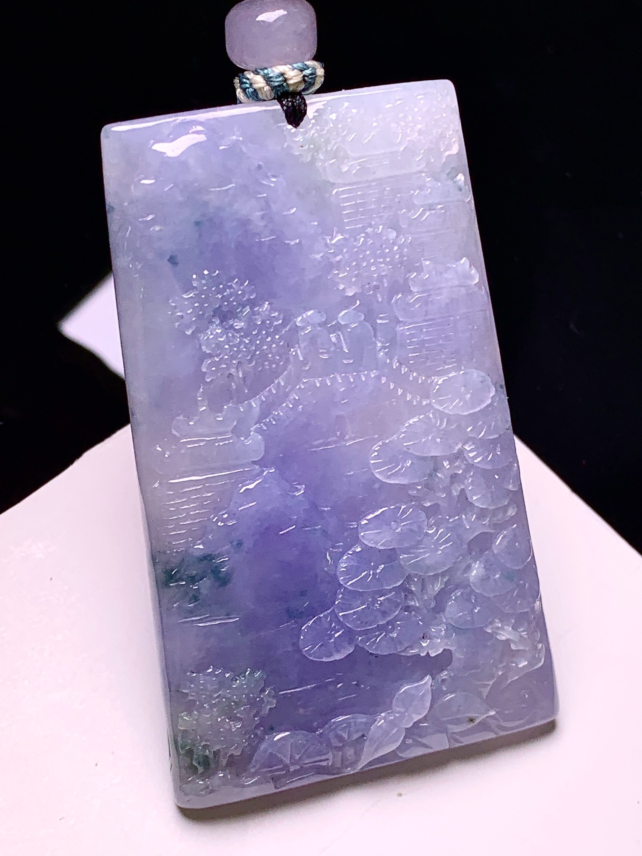 紫罗兰山水牌子吊坠 玉质细腻 色泽艳丽清新 整体尺寸56*34.8*5.8 a2