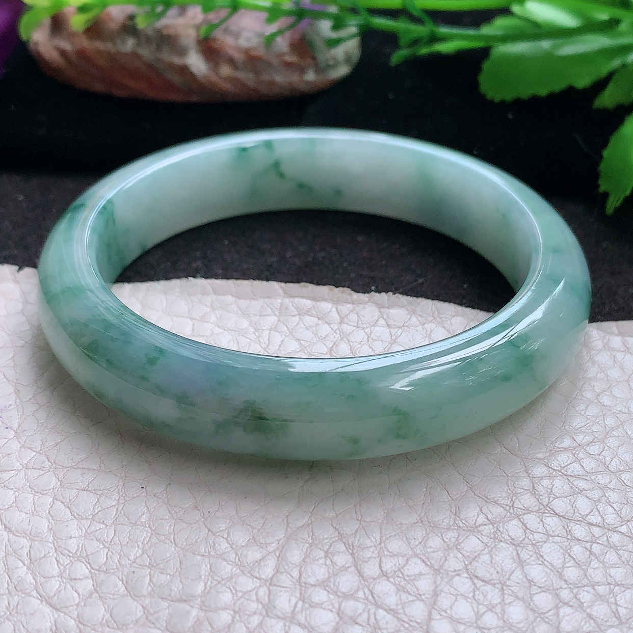 yh实拍57.5*12.8*8.2平安镯 缅甸翡翠a货玉手镯飘花正圈珠宝玉手环