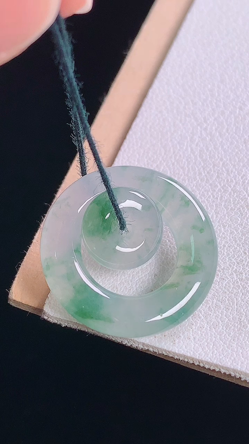冰飘花平安扣，无裂，尺寸:22.0-3.8mm