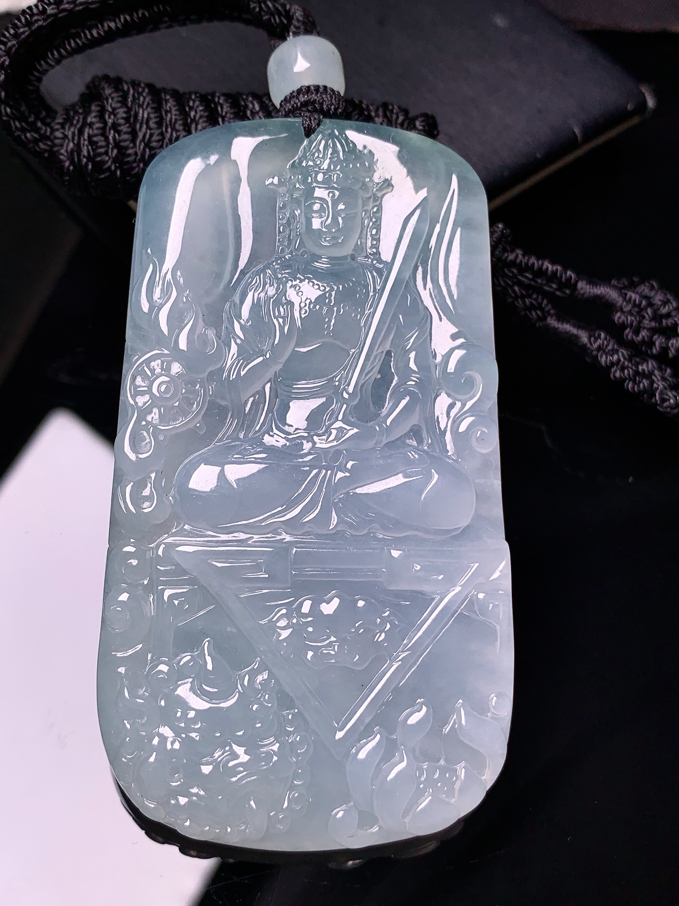 冰种文殊观音菩萨吊坠 玉质细腻 色泽艳丽清新 整体尺寸66.2*36.5*6.5 a2