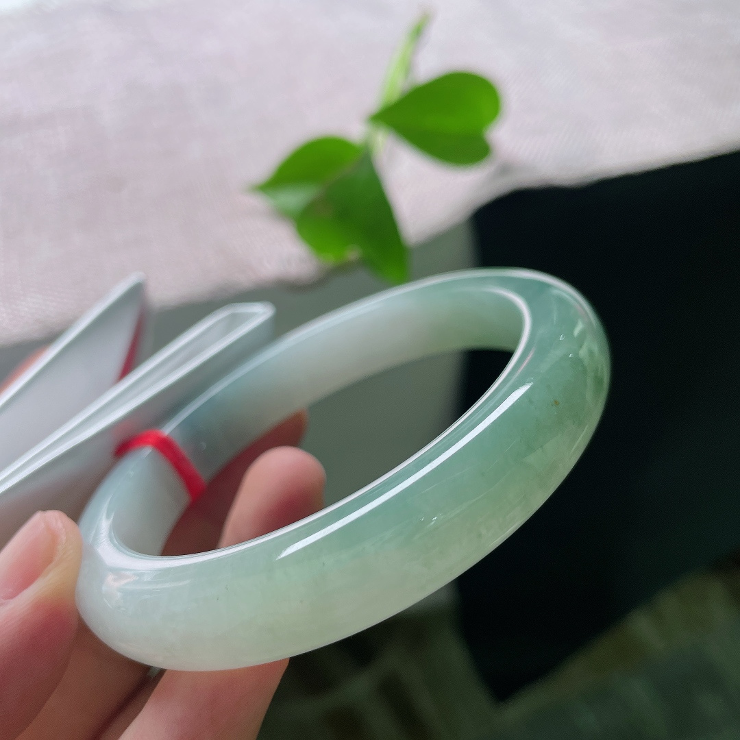 60/12/8.7，油青正圈，水头好，种老，渐变之色，大圈口，古典优雅，皮纹，ss52896a