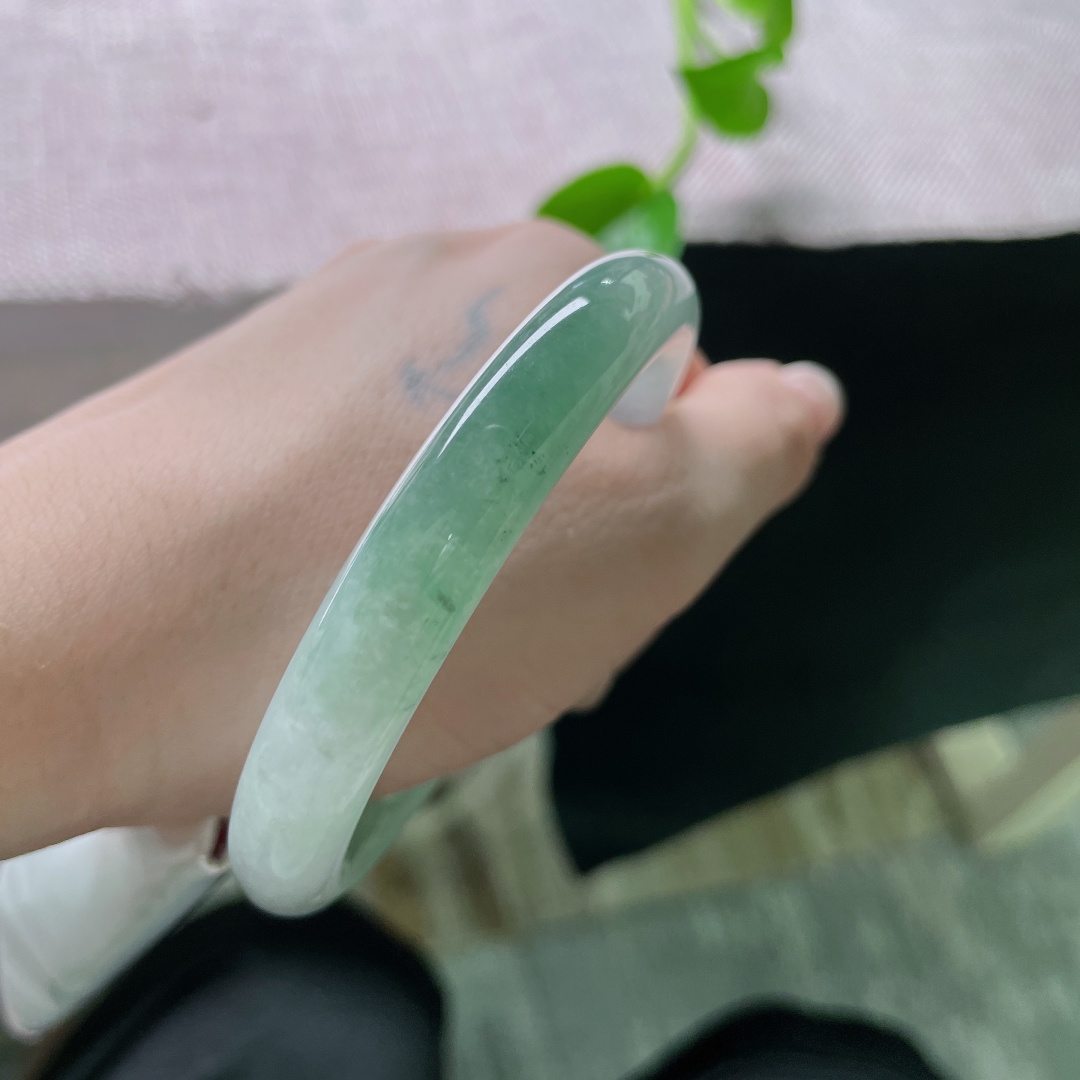 油青圆条，水润细腻，韵味十足，水墨意境，种老，有纹，ss53552a
