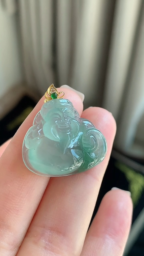天然翡翠，飘花财神爷，18k金，尺寸21.4-24.5-7.6 aa65