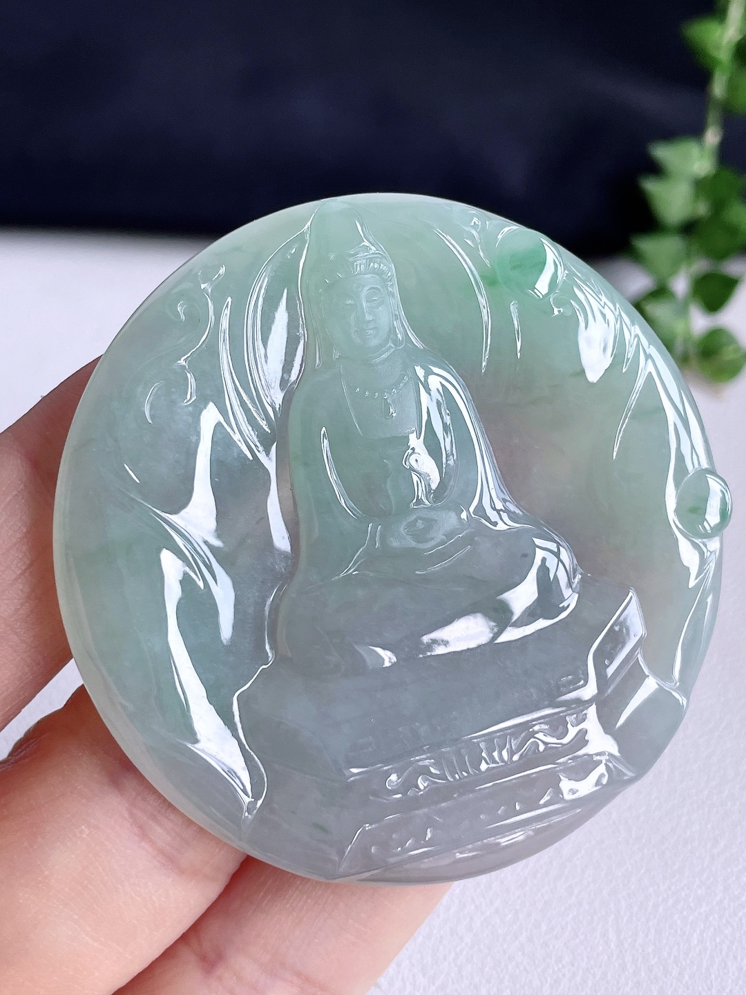 糯冰飘花观音牌吊坠,性比高 尺寸54-4.8 重量30.5克